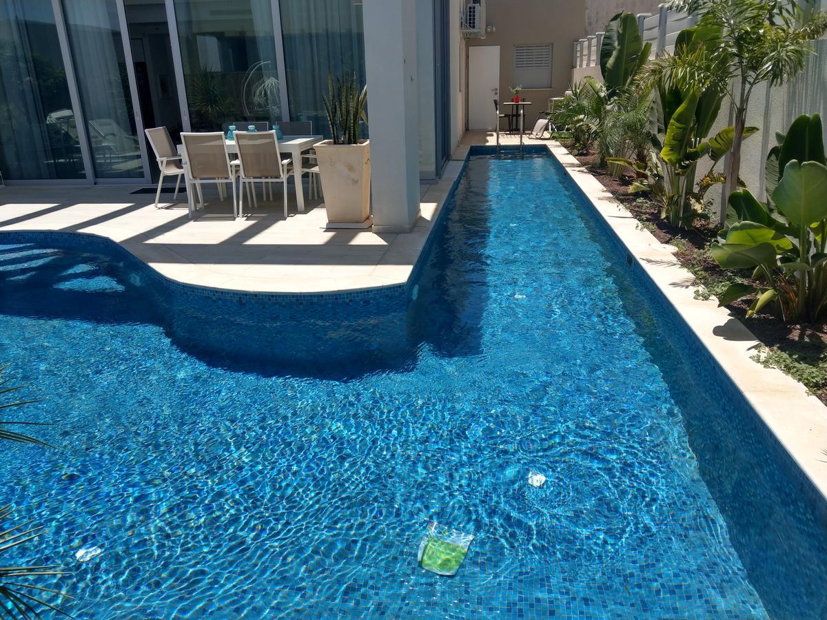 Turquoise Apartment With Pool Ейлат Екстериор снимка