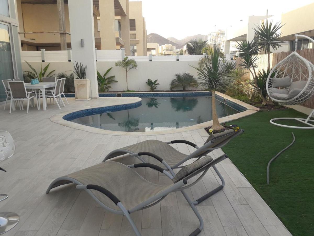 Turquoise Apartment With Pool Ейлат Стая снимка